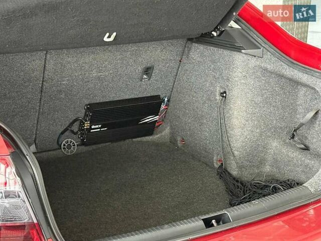 Красный Шкода Октавия, объемом двигателя 1.4 л и пробегом 159 тыс. км за 10440 $, фото 13 на Automoto.ua