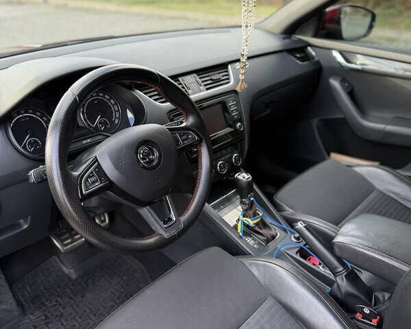 Шкода Октавія 2014 у Іршава на Automoto.ua Червоний Шкода Октавія, об'ємом двигуна 2 л та пробігом 203 тис. км за 13500 $, фото 42 на Automoto.ua