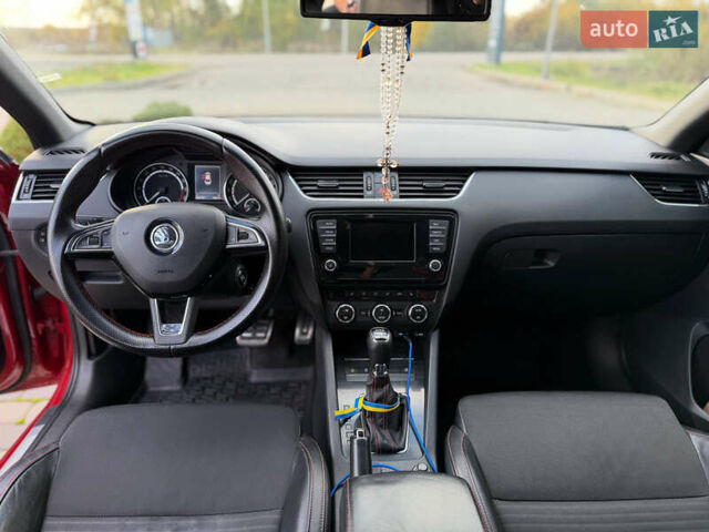 Шкода Октавія 2014 у Іршава на Automoto.ua Червоний Шкода Октавія, об'ємом двигуна 2 л та пробігом 203 тис. км за 13500 $, фото 45 на Automoto.ua
