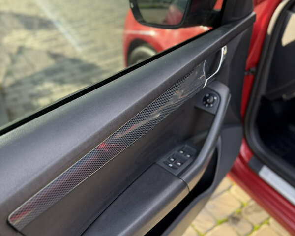 Шкода Октавія 2014 у Іршава на Automoto.ua Червоний Шкода Октавія, об'ємом двигуна 2 л та пробігом 203 тис. км за 13500 $, фото 39 на Automoto.ua