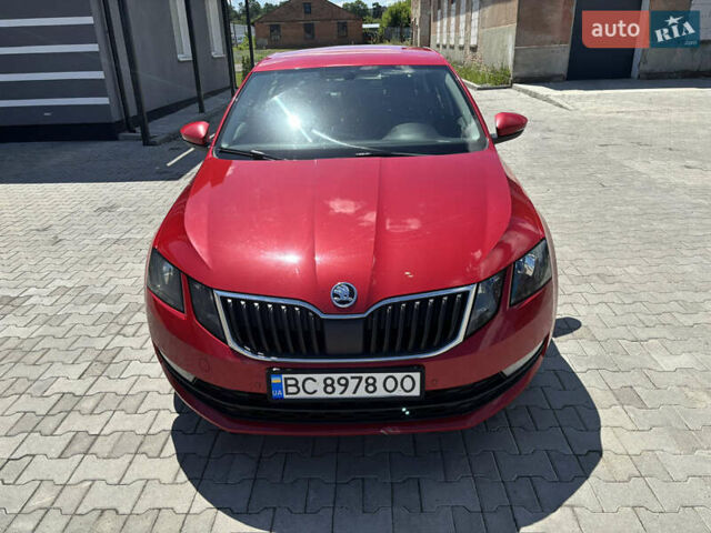 Красный Шкода Октавия, объемом двигателя 1.4 л и пробегом 183 тыс. км за 11700 $, фото 1 на Automoto.ua