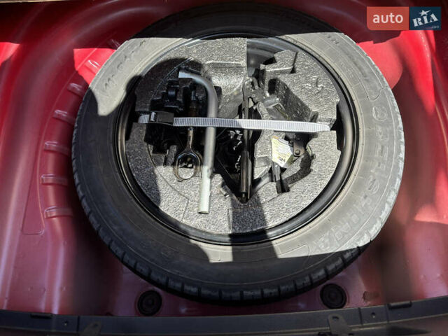 Красный Шкода Октавия, объемом двигателя 1.4 л и пробегом 183 тыс. км за 11700 $, фото 8 на Automoto.ua