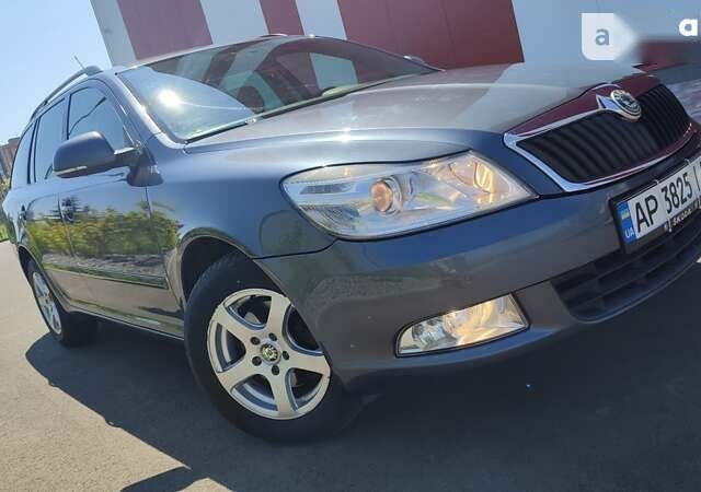Шкода Октавія, об'ємом двигуна 1.8 л та пробігом 205 тис. км за 7999 $, фото 18 на Automoto.ua