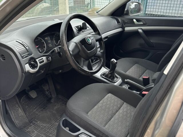 Шкода Октавія, об'ємом двигуна 1.6 л та пробігом 187 тис. км за 8800 $, фото 10 на Automoto.ua