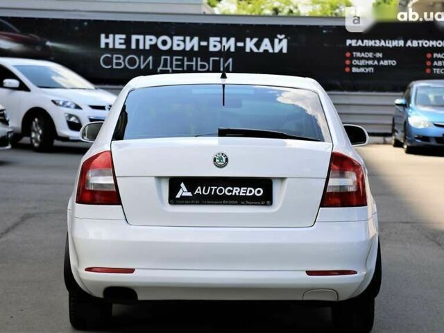 Шкода Октавия 2012 в Харькове на Automoto.ua Шкода Октавия, объемом двигателя 1.8 л и пробегом 174 тыс. км за 10500 $, фото 5 на Automoto.ua