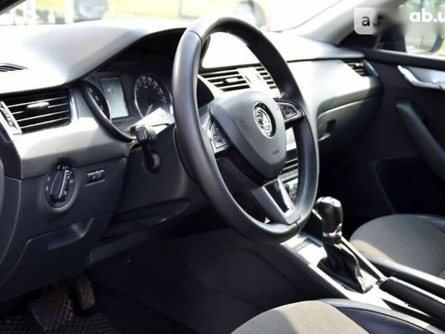 Шкода Октавия 2013 в Киеве на Automoto.ua Шкода Октавия, объемом двигателя 1.6 л и пробегом 235 тыс. км за 10999 $, фото 28 на Automoto.ua