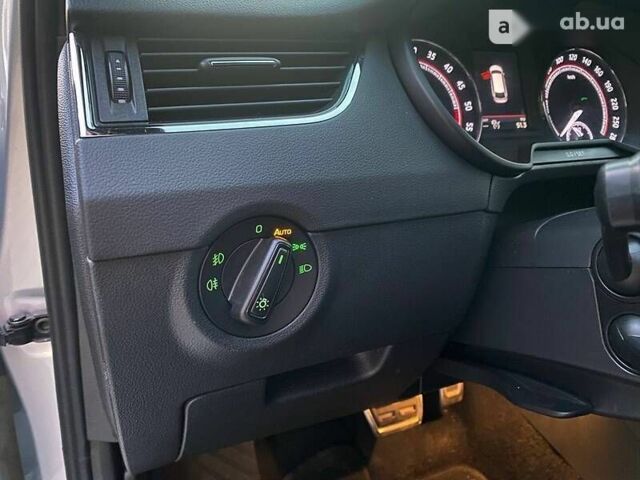 Шкода Октавія, об'ємом двигуна 2 л та пробігом 191 тис. км за 18500 $, фото 20 на Automoto.ua
