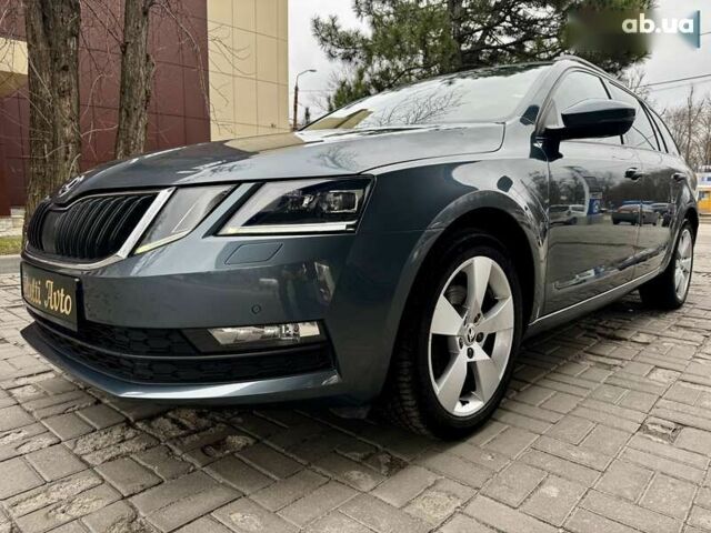 Шкода Октавия, объемом двигателя 2 л и пробегом 240 тыс. км за 14800 $, фото 4 на Automoto.ua