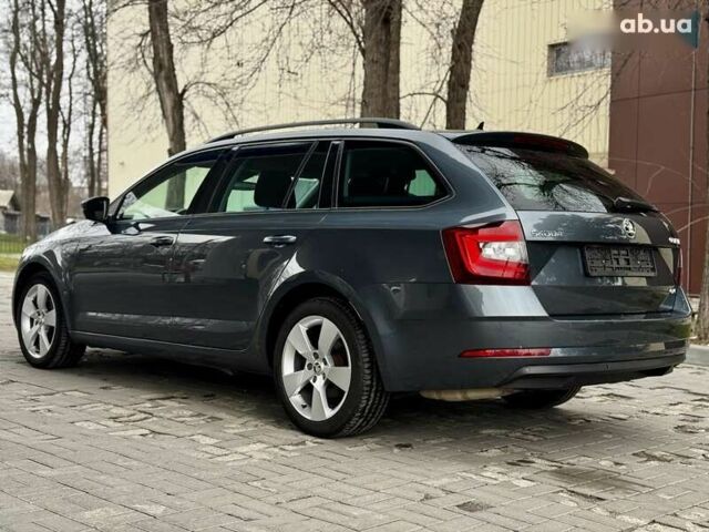 Шкода Октавия, объемом двигателя 2 л и пробегом 240 тыс. км за 14800 $, фото 16 на Automoto.ua