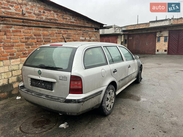 Шкода Октавия, объемом двигателя 1.6 л и пробегом 300 тыс. км за 850 $, фото 3 на Automoto.ua