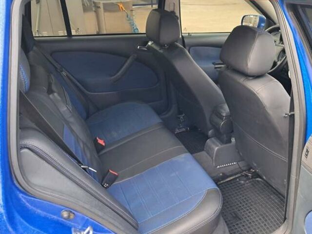 Шкода Октавия, объемом двигателя 2 л и пробегом 319 тыс. км за 4500 $, фото 4 на Automoto.ua