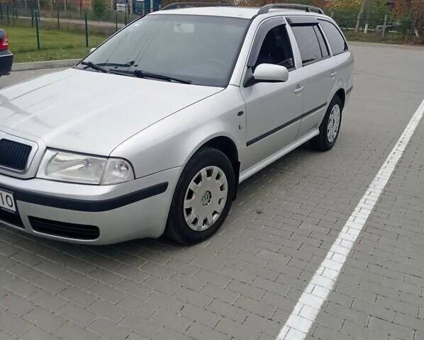 Шкода Октавия 2002 в Бершаде на Automoto.ua Шкода Октавия, объемом двигателя 1.62 л и пробегом 285 тыс. км за 4100 $, фото 27 на Automoto.ua