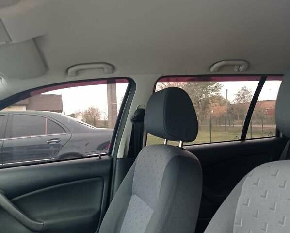 Шкода Октавия 2002 в Бершаде на Automoto.ua Шкода Октавия, объемом двигателя 1.62 л и пробегом 285 тыс. км за 4100 $, фото 6 на Automoto.ua