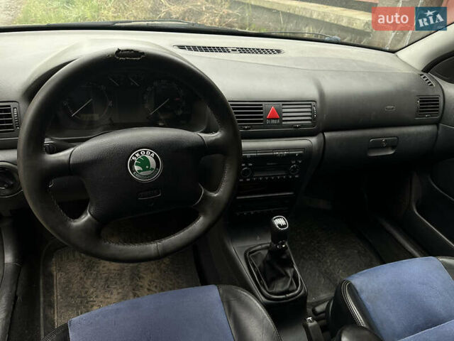 Шкода Октавія, об'ємом двигуна 0 л та пробігом 380 тис. км за 5500 $, фото 4 на Automoto.ua