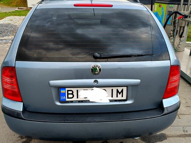 Шкода Октавия, объемом двигателя 2 л и пробегом 228 тыс. км за 5600 $, фото 3 на Automoto.ua