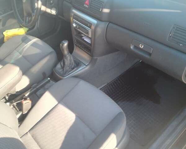 Шкода Октавия, объемом двигателя 1.6 л и пробегом 257 тыс. км за 5300 $, фото 5 на Automoto.ua