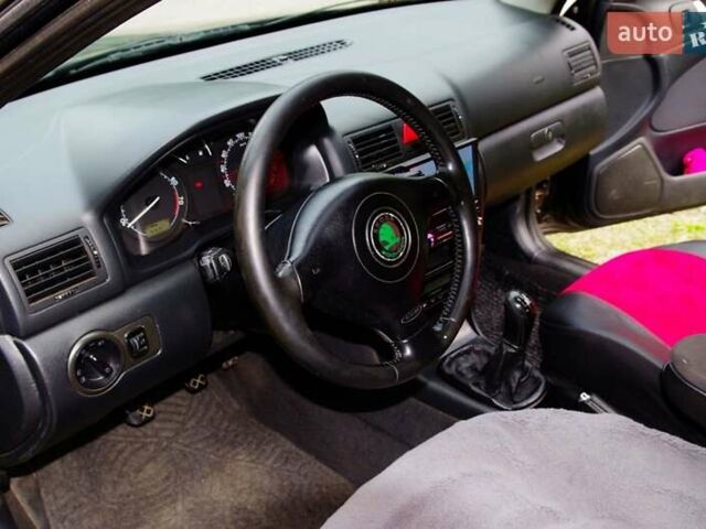 Шкода Октавия, объемом двигателя 1.78 л и пробегом 375 тыс. км за 4300 $, фото 4 на Automoto.ua