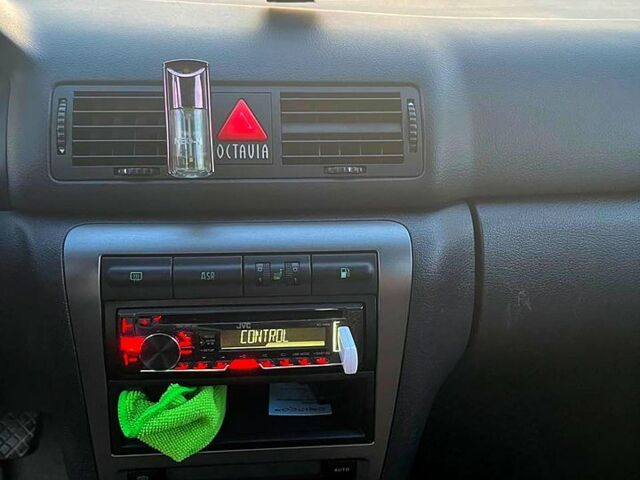 Шкода Октавия, объемом двигателя 20 л и пробегом 230 тыс. км за 5100 $, фото 1 на Automoto.ua