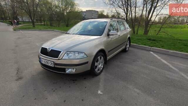 Шкода Октавия, объемом двигателя 1.6 л и пробегом 205 тыс. км за 6400 $, фото 1 на Automoto.ua