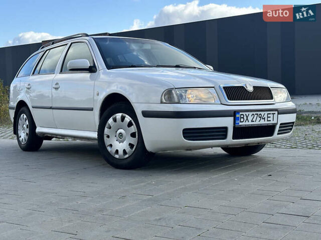 Шкода Октавия, объемом двигателя 1.6 л и пробегом 268 тыс. км за 3999 $, фото 1 на Automoto.ua