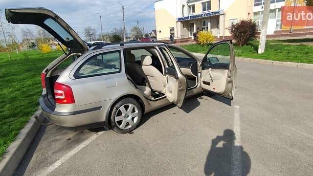 Шкода Октавия, объемом двигателя 1.6 л и пробегом 205 тыс. км за 6400 $, фото 11 на Automoto.ua