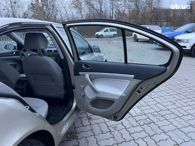 Шкода Октавия, объемом двигателя 1.6 л и пробегом 212 тыс. км за 5490 $, фото 25 на Automoto.ua