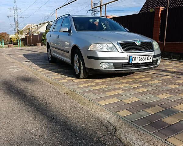 Шкода Октавия, объемом двигателя 0 л и пробегом 220 тыс. км за 4600 $, фото 1 на Automoto.ua