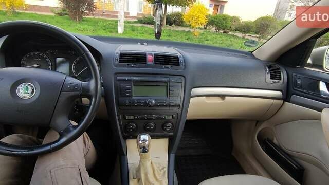 Шкода Октавия, объемом двигателя 1.6 л и пробегом 205 тыс. км за 6400 $, фото 17 на Automoto.ua