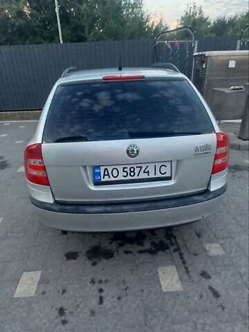 Шкода Октавия, объемом двигателя 1.6 л и пробегом 320 тыс. км за 5700 $, фото 9 на Automoto.ua