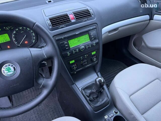 Шкода Октавия, объемом двигателя 1.6 л и пробегом 212 тыс. км за 5490 $, фото 17 на Automoto.ua