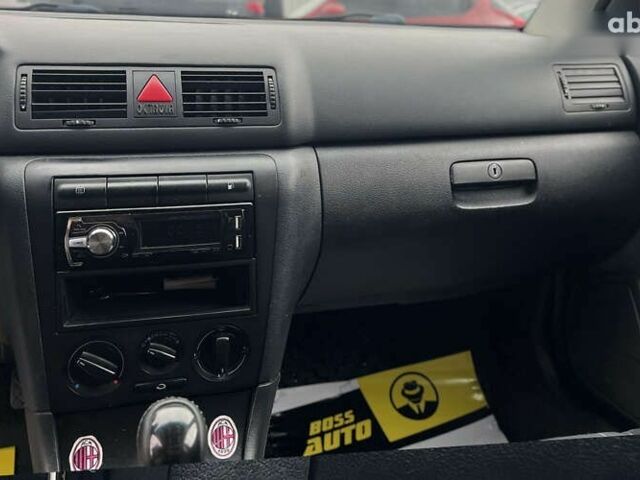 Шкода Октавия, объемом двигателя 1.6 л и пробегом 205 тыс. км за 4400 $, фото 13 на Automoto.ua