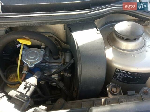 Шкода Октавия, объемом двигателя 0 л и пробегом 162 тыс. км за 5700 $, фото 2 на Automoto.ua