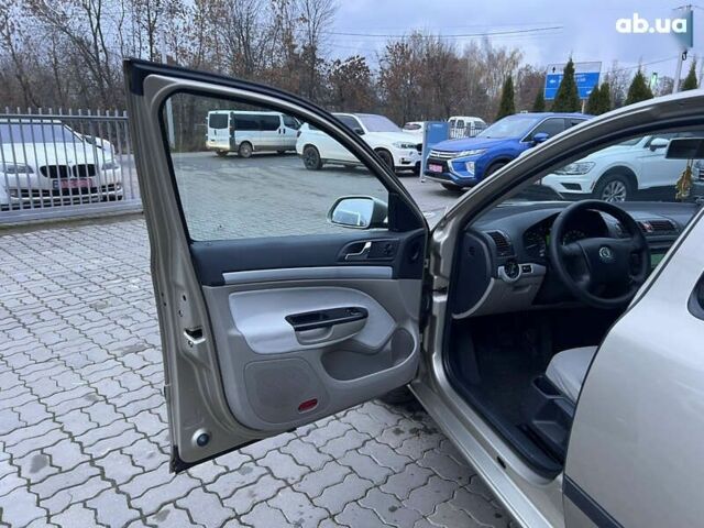 Шкода Октавия, объемом двигателя 1.6 л и пробегом 212 тыс. км за 5490 $, фото 9 на Automoto.ua