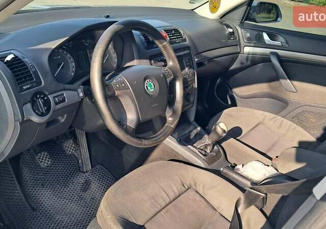 Шкода Октавия, объемом двигателя 1.6 л и пробегом 251 тыс. км за 6000 $, фото 13 на Automoto.ua