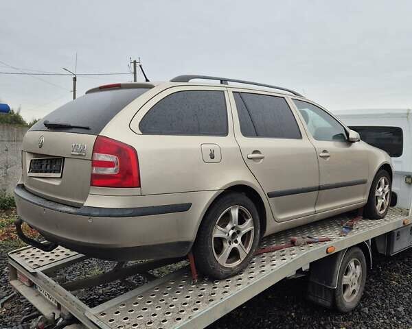 Шкода Октавия, объемом двигателя 0 л и пробегом 220 тыс. км за 4999 $, фото 4 на Automoto.ua