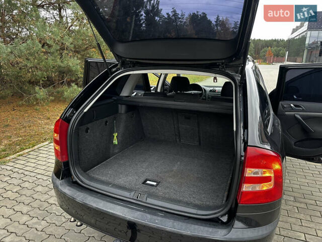 Шкода Октавія, об'ємом двигуна 2 л та пробігом 335 тис. км за 5999 $, фото 36 на Automoto.ua