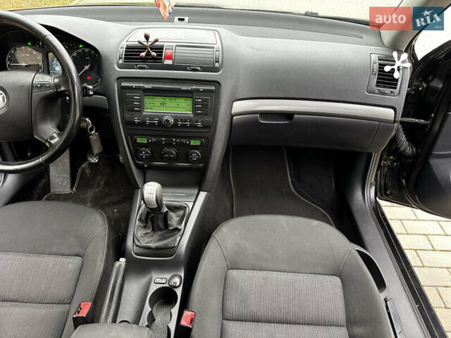 Шкода Октавія, об'ємом двигуна 2 л та пробігом 335 тис. км за 5999 $, фото 29 на Automoto.ua