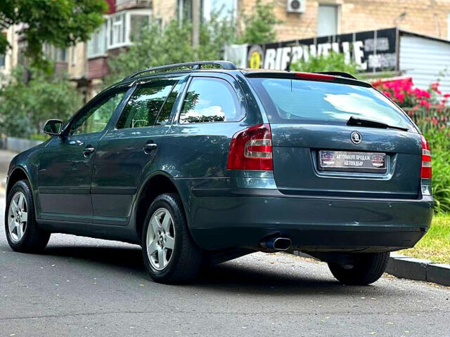 Шкода Октавия, объемом двигателя 1.6 л и пробегом 299 тыс. км за 5500 $, фото 1 на Automoto.ua