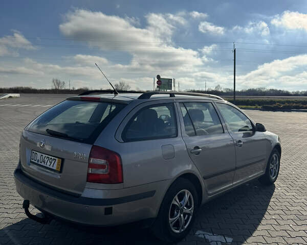 Шкода Октавия, объемом двигателя 1.6 л и пробегом 185 тыс. км за 6200 $, фото 3 на Automoto.ua