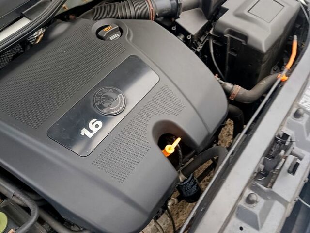 Шкода Октавия, объемом двигателя 1.6 л и пробегом 190 тыс. км за 6350 $, фото 1 на Automoto.ua