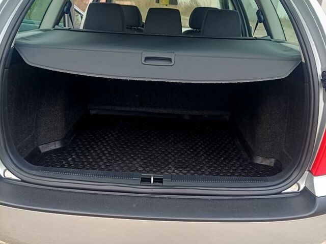 Шкода Октавия, объемом двигателя 1.6 л и пробегом 190 тыс. км за 6350 $, фото 2 на Automoto.ua