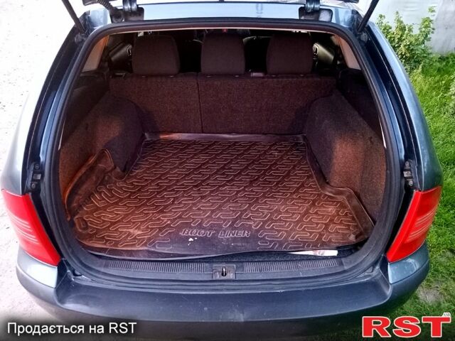 Шкода Октавия, объемом двигателя 1.6 л и пробегом 193 тыс. км за 6300 $, фото 5 на Automoto.ua