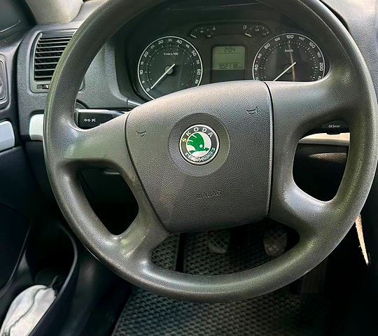 Шкода Октавия, объемом двигателя 1.6 л и пробегом 299 тыс. км за 5500 $, фото 11 на Automoto.ua