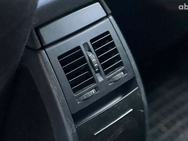 Шкода Октавія, об'ємом двигуна 2 л та пробігом 254 тис. км за 6000 $, фото 18 на Automoto.ua