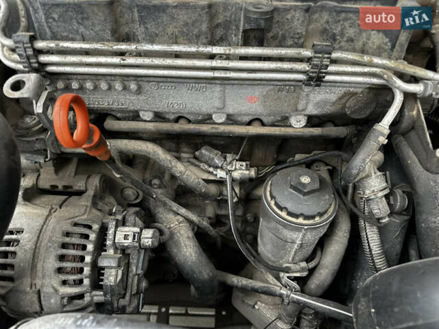 Шкода Октавія, об'ємом двигуна 2 л та пробігом 335 тис. км за 5999 $, фото 40 на Automoto.ua