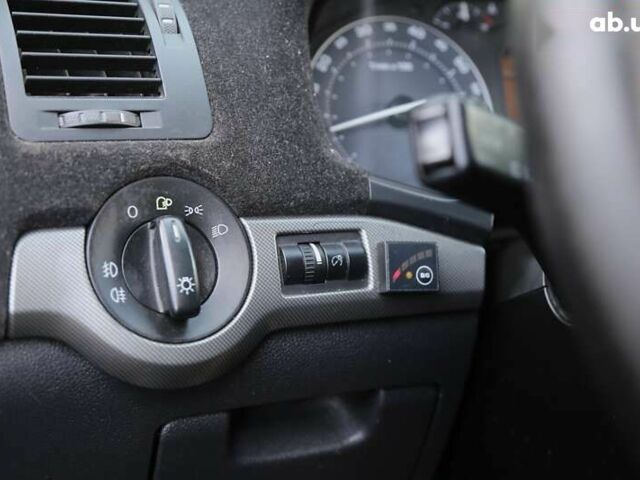 Шкода Октавія, об'ємом двигуна 0 л та пробігом 293 тис. км за 5000 $, фото 20 на Automoto.ua