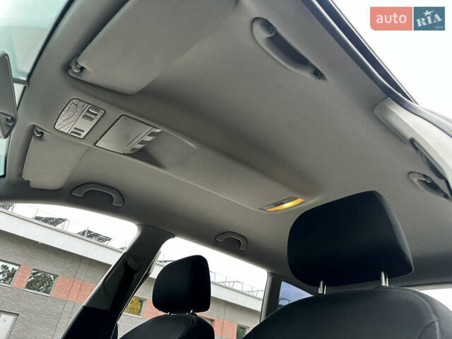 Шкода Октавія, об'ємом двигуна 2 л та пробігом 335 тис. км за 5999 $, фото 21 на Automoto.ua