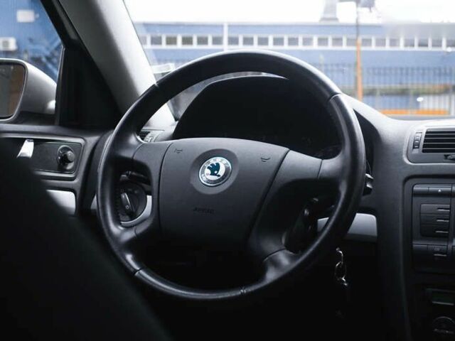 Шкода Октавия, объемом двигателя 1.6 л и пробегом 214 тыс. км за 7500 $, фото 17 на Automoto.ua