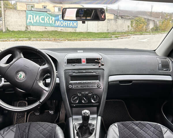 Шкода Октавия, объемом двигателя 1.6 л и пробегом 251 тыс. км за 5100 $, фото 10 на Automoto.ua