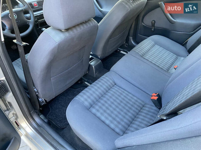Шкода Октавия, объемом двигателя 1.6 л и пробегом 188 тыс. км за 5350 $, фото 12 на Automoto.ua